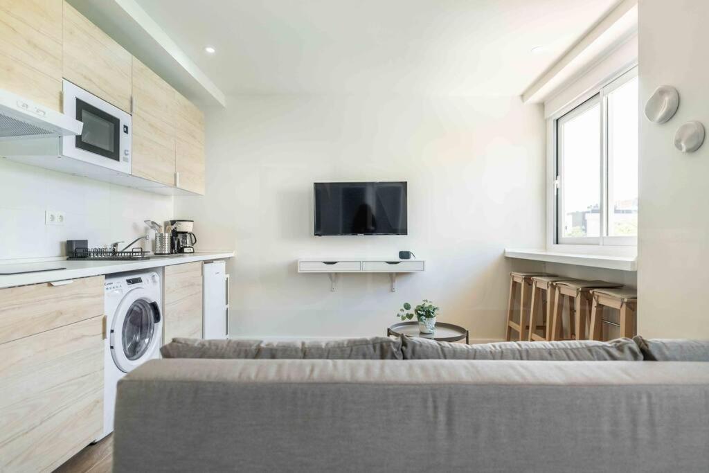 Authentic Minimalistic Studio Near La Union By Rems Malaga Luaran gambar